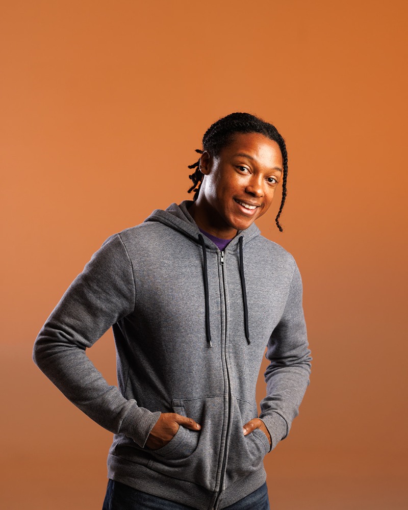 SOLD OUT ! JOSH JOHNSON HEADLINES !