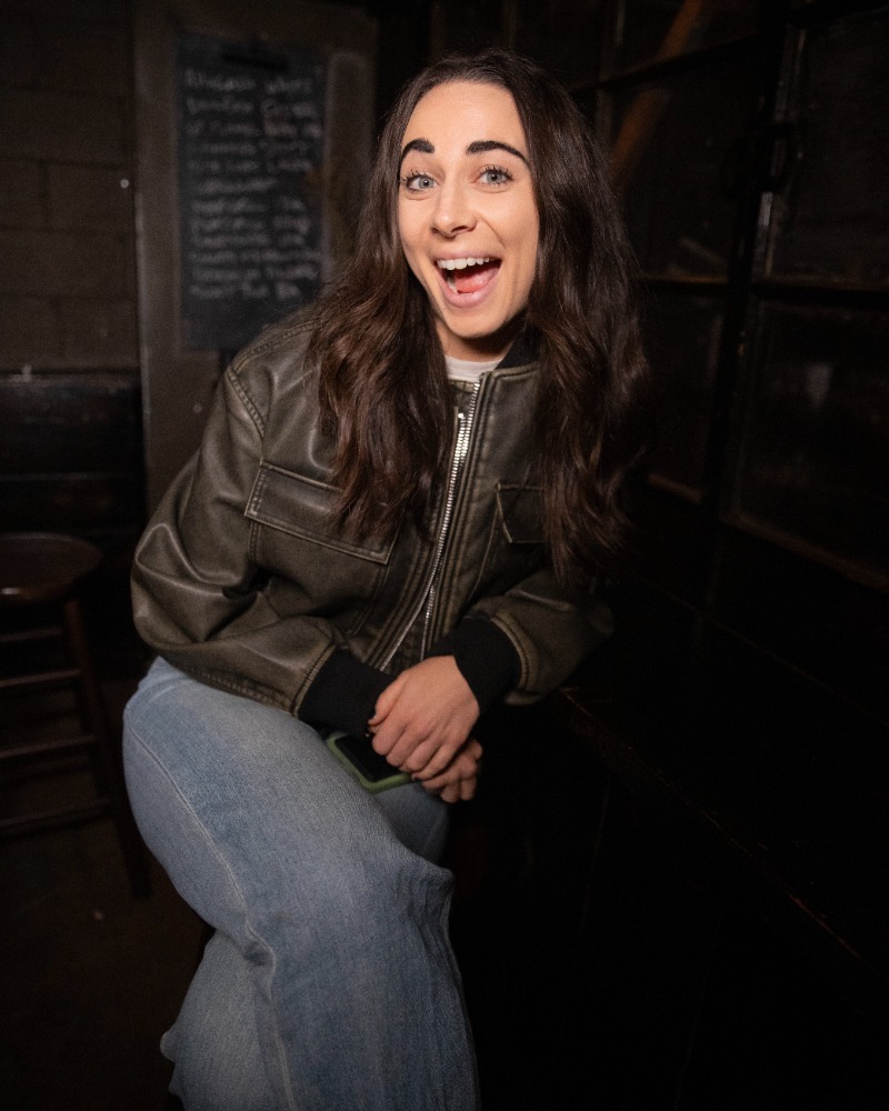 TESS TREGELLAS HEADLINES !